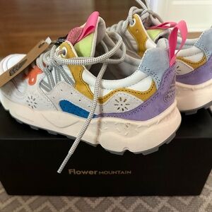Flower mountain sneakers NWT